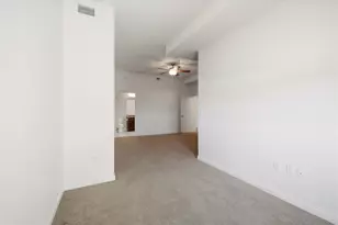 106 W Seeboth St, Milwaukee, WI 53204 - Photo 27