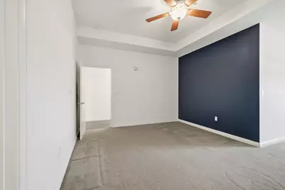 106 W Seeboth St #920, Milwaukee, WI 53204 - Photo 27