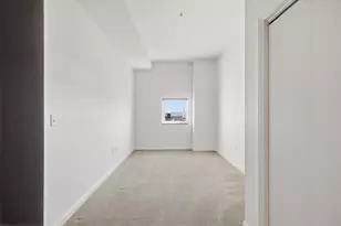 106 W Seeboth St, Milwaukee, WI 53204 - Photo 31