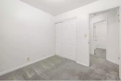 7719 W Winfield Ave, Milwaukee, WI 53218 - Photo 13