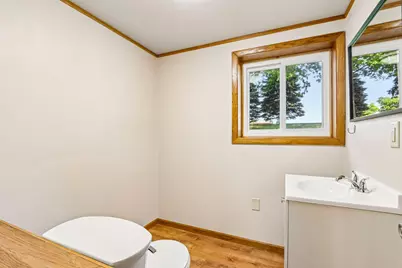 1049 S Glencrest Ct, Saukville, WI 53080 - Photo 21
