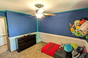 3235 S 123rd St, West Allis, WI 53227 - Photo 17