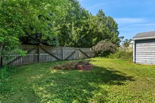1013 20th St, Two Rivers, WI 54241 - Photo 19