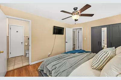 3246 S 86th St, Milwaukee, WI 53227 - Photo 17