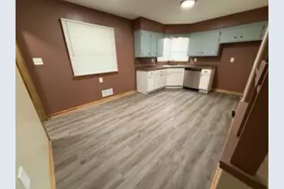 6438 N 84th St, Milwaukee, WI 53224 - Photo 13