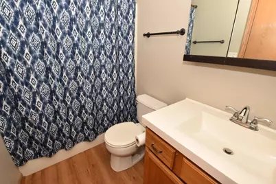 W142N9823  Amber Dr, Germantown, WI 53022 - Photo 21