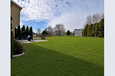 W142N9823  Amber Dr, Germantown, WI 53022 - Photo 29