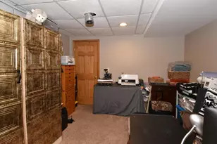 W142N9823 Amber Dr, Germantown, WI 53022 - Photo 23