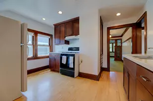 922 S 57th St, West Allis, WI 53214 - Photo 17