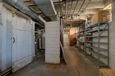 922 S 57 St, West Allis, WI 53214 - Photo 29