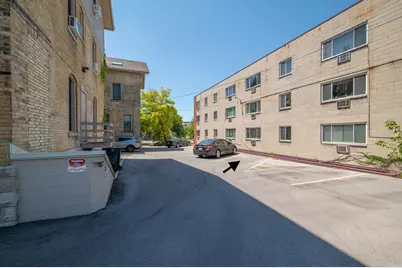 912 E Pleasant St #4, Milwaukee, WI 53202 - Photo 27