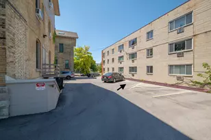 912 E Pleasant St, Milwaukee, WI 53202 - Photo 27