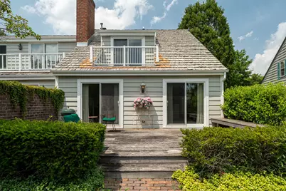 10240 N Westport Cir, Mequon, WI 53092 - Photo 27