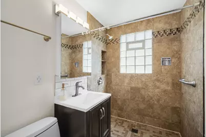 166 N 91st Pl, Milwaukee, WI 53226 - Photo 5