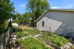 7071 S Cypress Ct, Franklin, WI 53132 - Photo 39