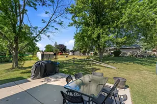 7071 S Cypress Ct, Franklin, WI 53132 - Photo 37