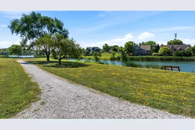 7071 S Cypress Ct, Franklin, WI 53132 - Photo 41