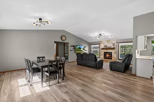 7071 S Cypress Ct, Franklin, WI 53132 - Photo 1