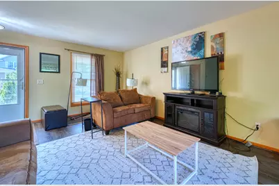 1005  Dresser Ave, Waukesha, WI 53188 - Photo 5