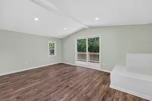 1836 W Mequon Rd, Mequon, WI 53092 - Photo 15