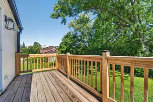 1836 W Mequon Rd, Mequon, WI 53092 - Photo 5