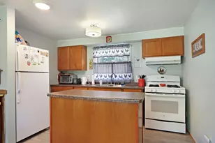 N1480 Orchid Dr, Bloomfield, WI 53128 - Photo 9