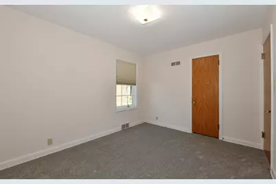 3933 S 69th St, Milwaukee, WI 53220 - Photo 21