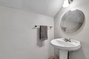 4632 N Bartlett Ave, Whitefish Bay, WI 53211 - Photo 19