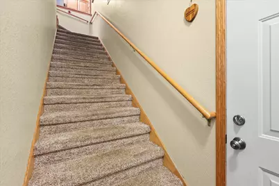 17740 W Jacobs Dr, New Berlin, WI 53146 - Photo 31