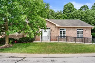 17740 W Jacob's Dr, New Berlin, WI 53146 - Photo 35