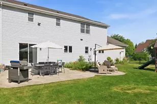6732 S Yale Dr, Franklin, WI 53132 - Photo 31