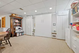 6732 S Yale Dr, Franklin, WI 53132 - Photo 23