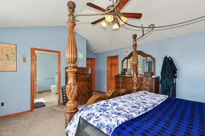 7916  Whitetail Dr, Racine, WI 53406 - Photo 23