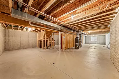 N55W35032  Coastal Ave, Oconomowoc, WI 53066 - Photo 33