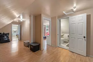 806 W Lapham Blvd, Milwaukee, WI 53204 - Photo 17
