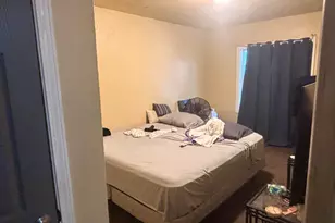 2208 W Locust St, Milwaukee, WI 53206 - Photo 17