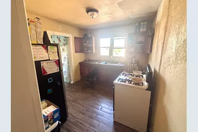 2208 W Locust St, Milwaukee, WI 53206 - Photo 29