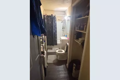 2208 W Locust St, Milwaukee, WI 53206 - Photo 19