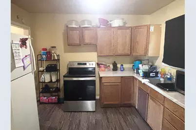 2208 W Locust St, Milwaukee, WI 53206 - Photo 17