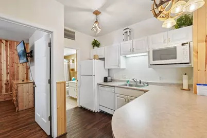 1505 S Shore Dr #330, Delavan, WI 53115 - Photo 13