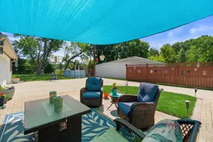 3250 S 105th St, West Allis, WI 53227 - Photo 31