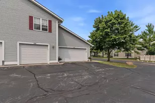 191 Bur Oak Ln, Grafton, WI 53024 - Photo 19