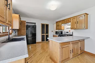4751 E Oakview Dr, Milton, WI 53563 - Photo 9