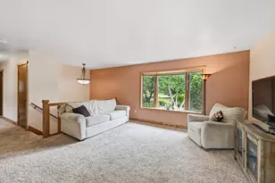 4751 E Oakview Dr, Milton, WI 53563 - Photo 5