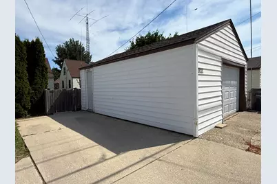 3835 E Holmes Ave, Cudahy, WI 53110 - Photo 25