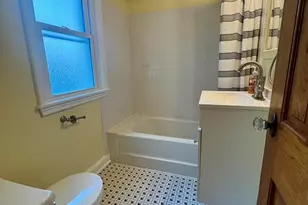 3835 E Holmes Ave, Cudahy, WI 53110 - Photo 11
