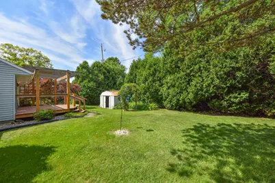 211 E Alta Loma Cir, Thiensville, WI 53092 - Photo 29