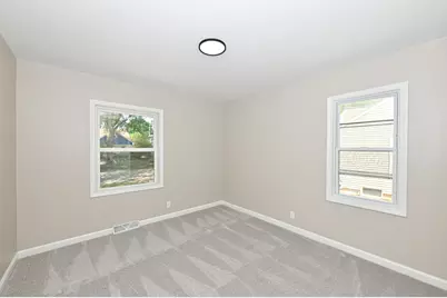 1020 S 111th St, West Allis, WI 53214 - Photo 13