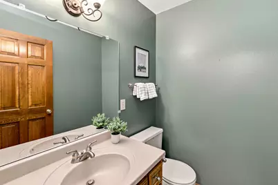 1611 W Eastbrook Ct, Mequon, WI 53092 - Photo 19