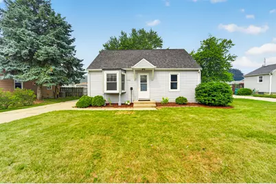 1406  Vine St, Racine, WI 53182 - Photo 1